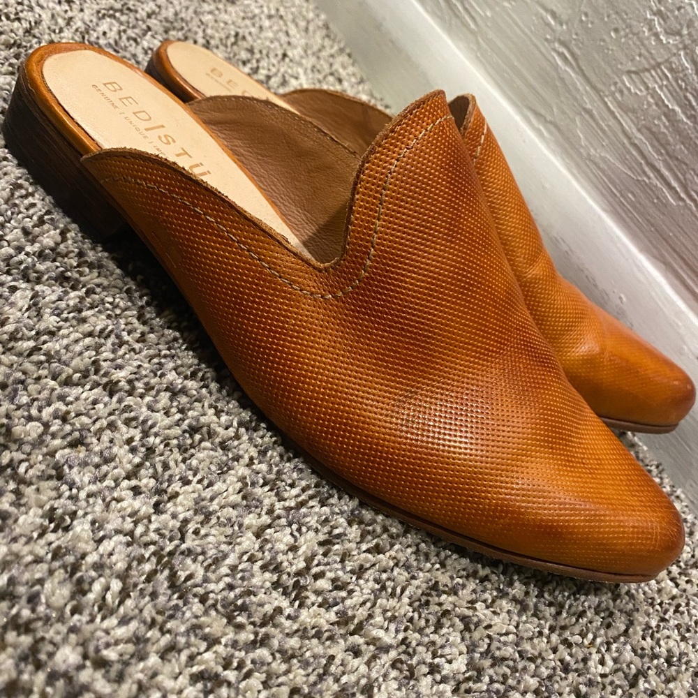 Bed Stu cognac genuine leather mule